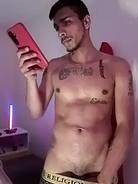 Stripchat Adult Webcam of HazelEyedJay420