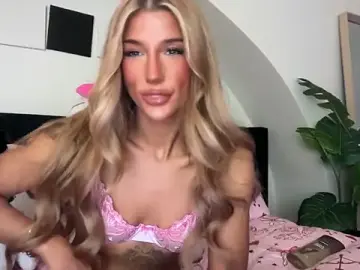 Stripchat Best live sex cam show of KENNIEXROSE