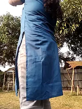 Stripchat Sex Cam of Sneha_gril