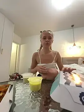 Stripchat Nude Webcam of Lilbratofficial