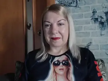 Stripchat Adult Webcam of Lillia_Ray