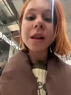 Stripchat Live Sex Cam of RosieSecret