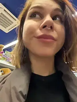 Stripchat Live Sex Cam of RosieSecret