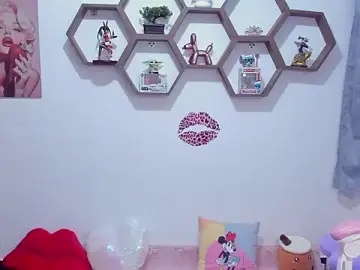 Stripchat Live Porn of SharonSander