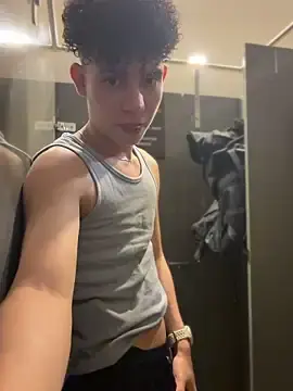 Stripchat Sex Chat of yoursexyjose