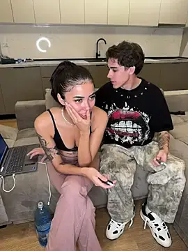 Stripchat Adult Webcam of Bellawin06