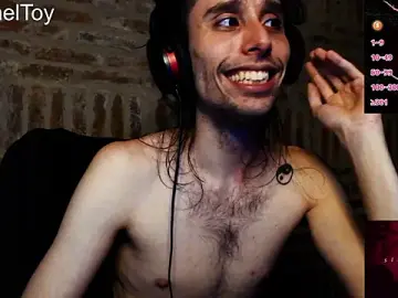 Stripchat Nude Webcam of CaramelToy