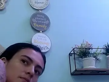 Stripchat Sex Cam of salomesmit666