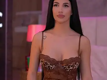 Stripchat Sex Cam of RaisaKali