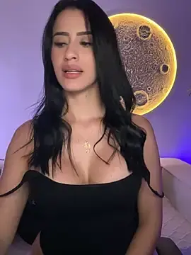 Stripchat Live Sex of SarahhSmitth1