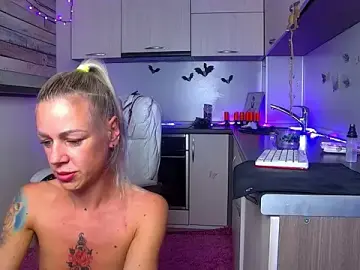 Stripchat Best live sex cam show of Skinny_Nally