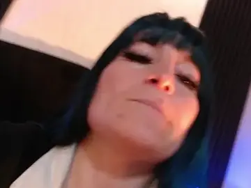 Stripchat Sex Chat of alicia_moom