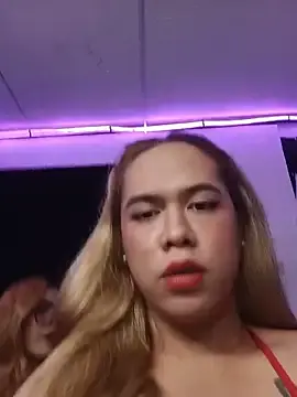 Stripchat Adult Webcam of LuciousKim