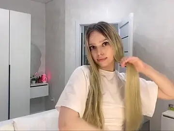Stripchat Free Porn Cam of Mooniesiesita