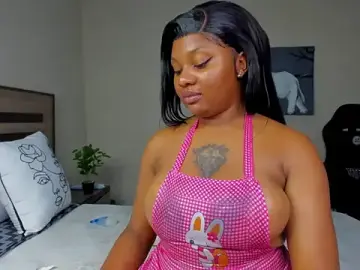 Stripchat Free Porn Cam of Renee-18