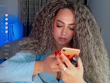 Stripchat Watch Live Sex Cams of _Just_a_queen_3