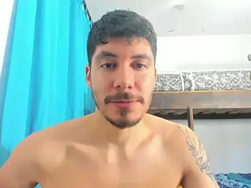 Stripchat Live Porn of daniel_sexy777