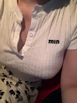 Stripchat Free Live Porn of Meii-meyy