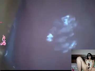 Stripchat Nude Webcam of Reinacatchile