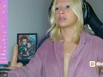 Stripchat Nude Webcam of jujubinhahot