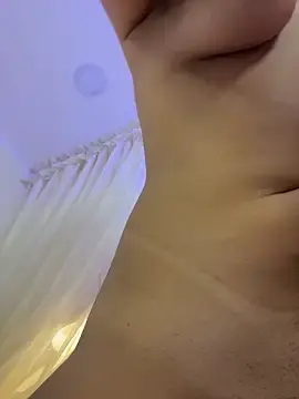 Stripchat Adult Webcam of AlessiaVallmont