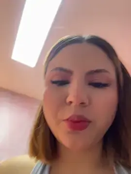 Stripchat Nude Webcam of Beella1_