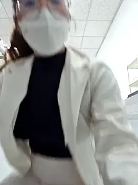 Stripchat Best Webcam of HinaLovely