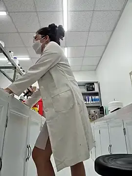 Stripchat Adult Webcams of HinaLovely