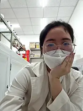 Stripchat Adult Video Chat of HinaLovely