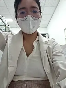 Stripchat Watch Live Sex Cams of HinaLovely