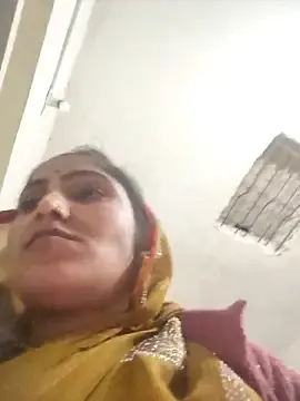 Stripchat Best live sex cam show of LUCKY_cut