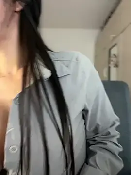 Stripchat Sex Chat of Emmily_19