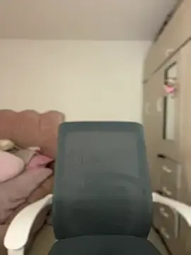 Stripchat Live Porn of Emmily_19