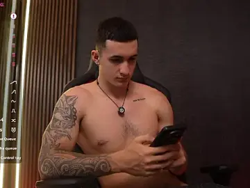 Stripchat Sex Cam of JacksonOlsenn