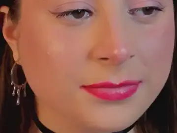 Stripchat Live Porn of Queen_Michelle_