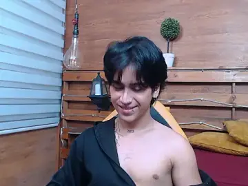 Stripchat Best Webcam of alex_477