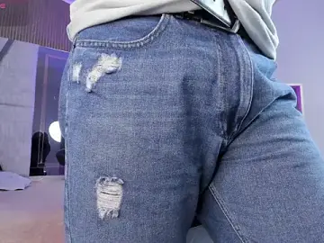 Stripchat Free Porn Cam of Axel_grey_