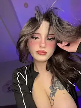 Stripchat Adult Webcam of Melissa_cum