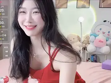 Stripchat Live Sex Cam of Luminous163