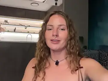 Stripchat Live Sex Cam of miamiamuse