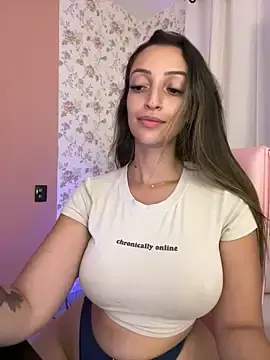 Stripchat Adult Video Chat of BelleLouiseVp