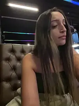 Stripchat Adult Webcams of BelleLouiseVp