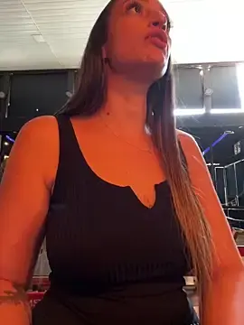 Stripchat Adult Webcam of BelleLouiseVp