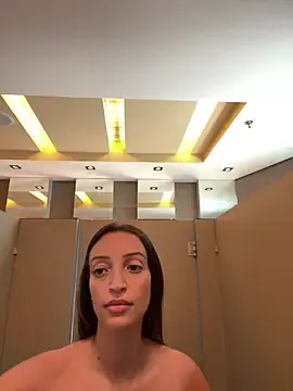 Stripchat Live Sex of BelleLouiseVp