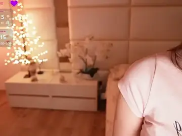 Stripchat Live Sex of Lilly_Colins