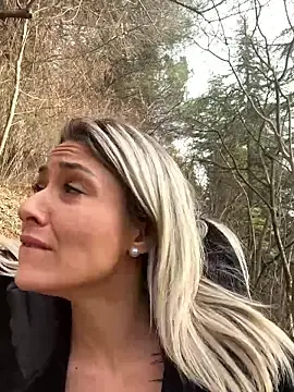 Stripchat Live Porn of petrouchkaaa_