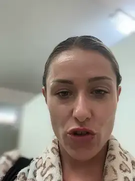 Stripchat Sex Chat of petrouchkaaa_