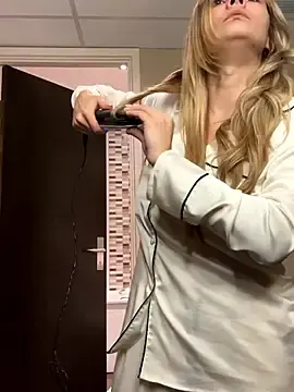 Stripchat Live Sex of skyemorgan01