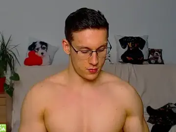 Stripchat Watch Live Sex Cams of ZeinMiracles