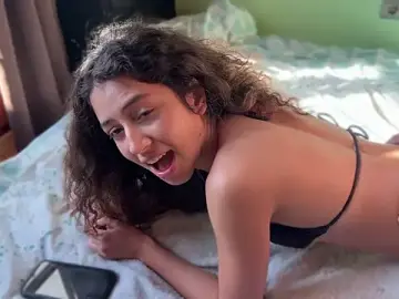 Stripchat Live Sex of absoluthorrorfield